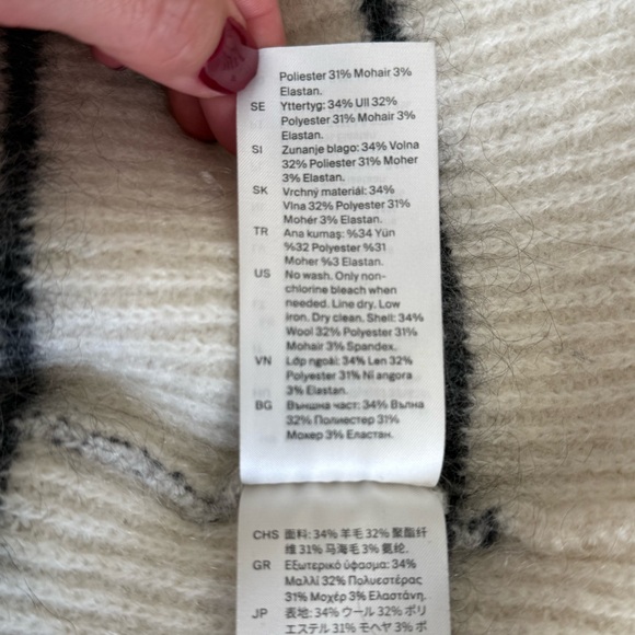 COS TEXTURED MOHAIR-BLEND SWEATER - Picture 7 of 7